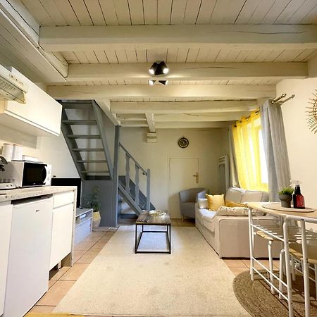 נבר "Sainte Valiere", Appartement Calme Sur Cour Privative, מראה חיצוני תמונה