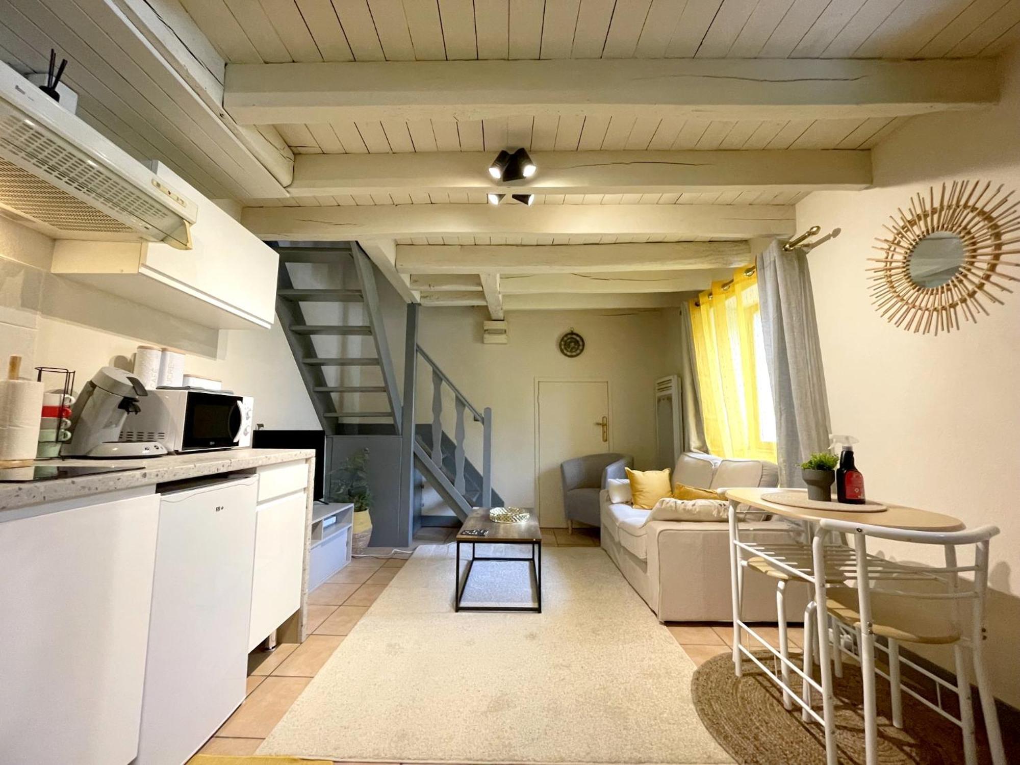 נבר "Sainte Valiere", Appartement Calme Sur Cour Privative, מראה חיצוני תמונה